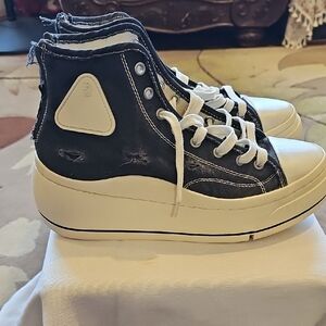 Kurt Black and White High-Top Sneakers